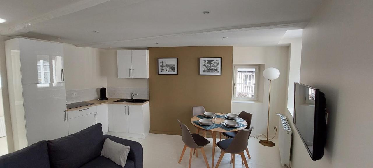 Appartement Le Phare Au Pied Du Port Saint-Valery-en-Caux Buitenkant foto