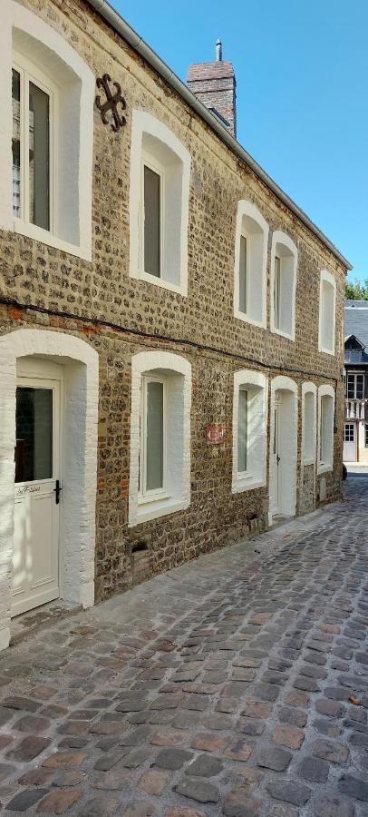 Appartement Le Phare Au Pied Du Port Saint-Valery-en-Caux Buitenkant foto